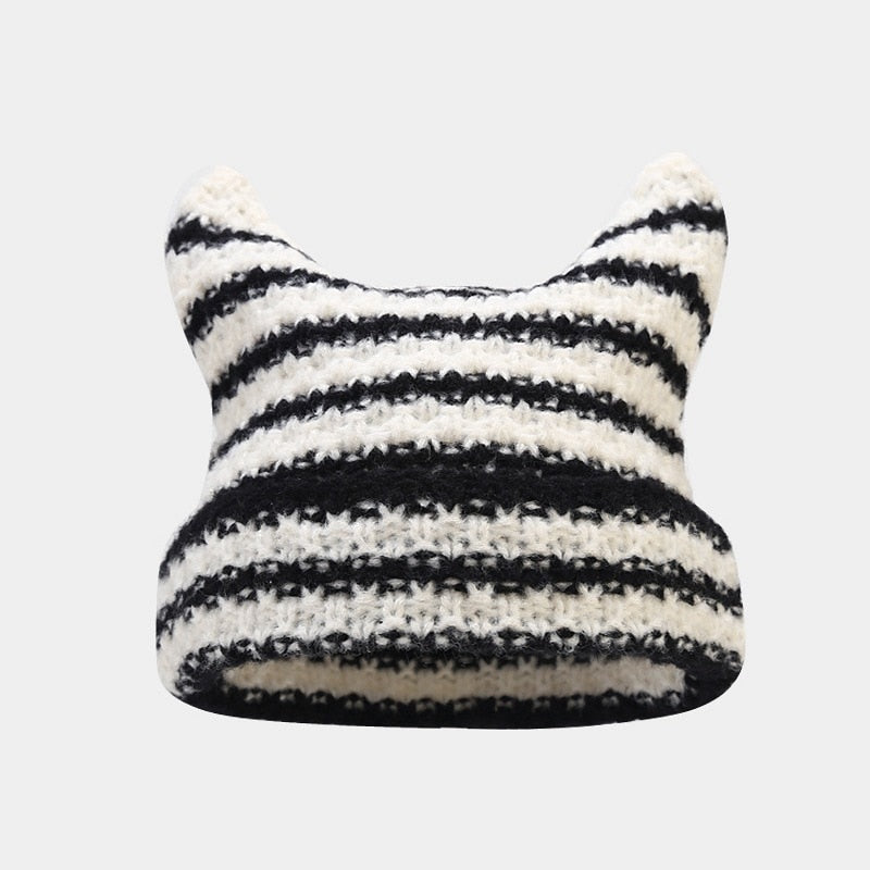 Inthesa™ Striped Knitted Beanie