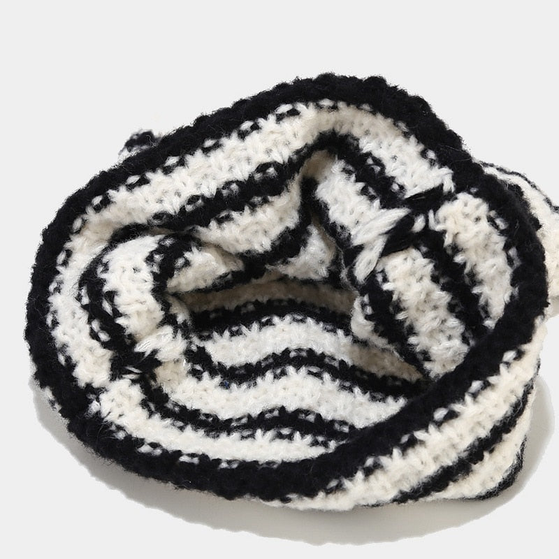 Inthesa™ Striped Knitted Beanie